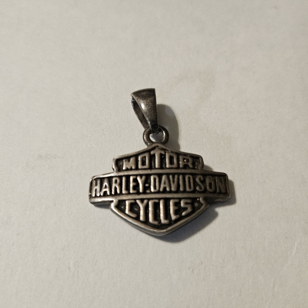 Harley-Davidson 925 Sterling Silver Bar and Shield Logo Motorcycle Biker Pendant - Picture 2 of 16